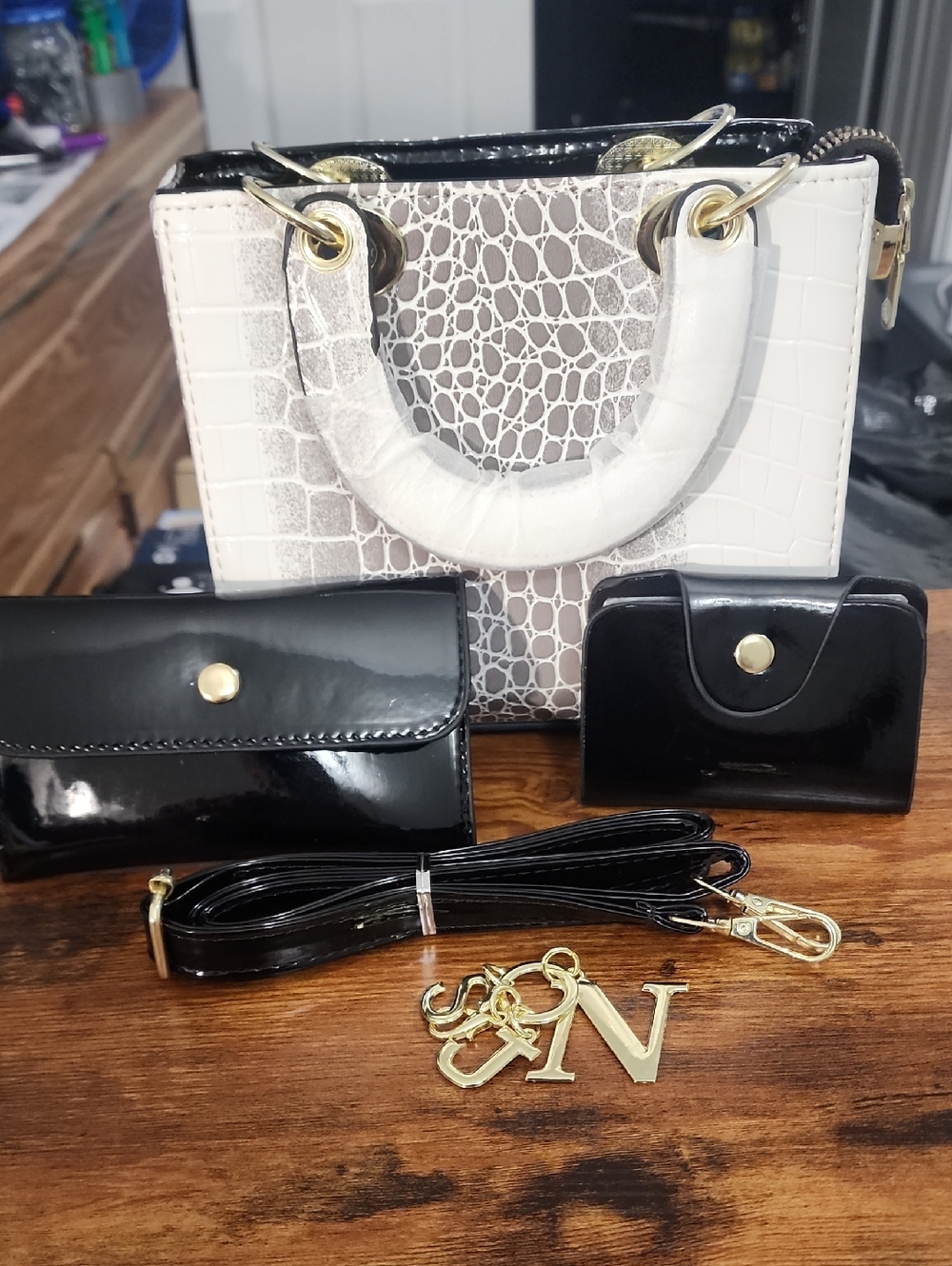 FP Leopard Print 3 Pcs Set Style Type multicolor/beige Luxury Crocodile Embossed